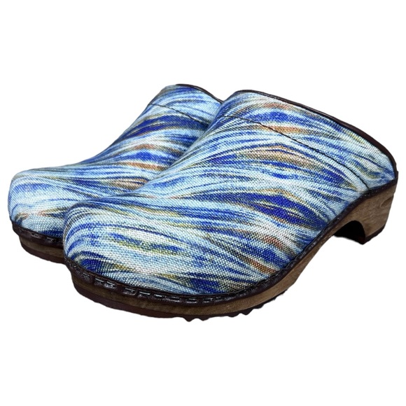 Sanita Women’s Blue Watercolor Fabric Style Clogs Size EU 37, US 6 - Picture 1 of 6